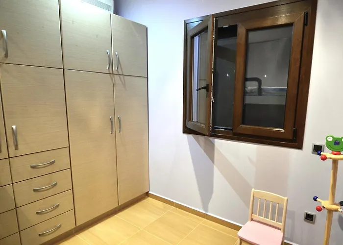 Anna's Sea View House